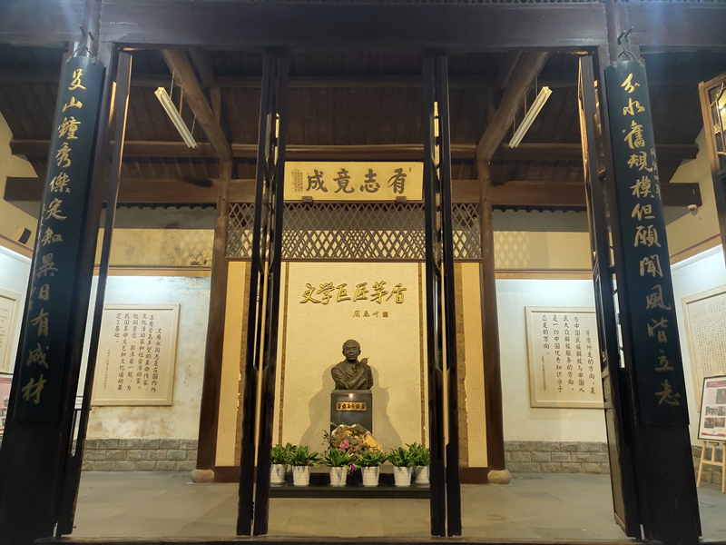 1315554249_副本.jpg 1315554249_副本.jpg